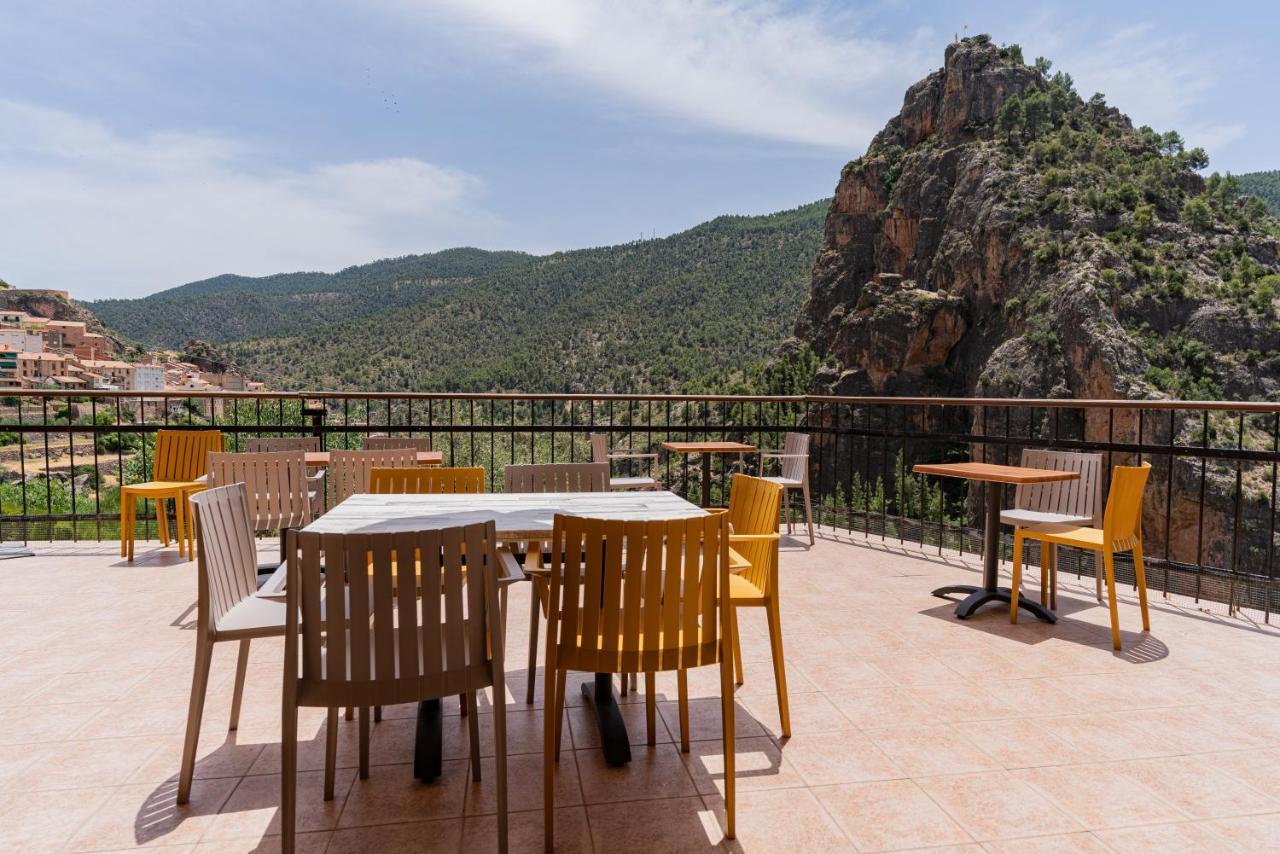 Hotel Restaurante Felipe II (Adults Only) Ayna Ngoại thất bức ảnh